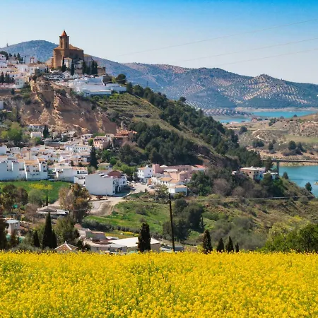 Cortijo Chaparro Near Iznajar