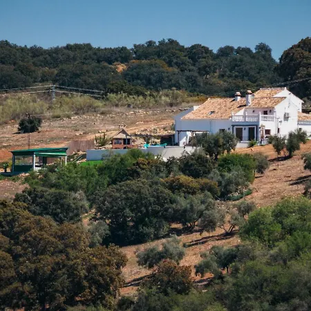 Holiday home Cortijo Chaparro Near Iznajar Fuentes de Cesna