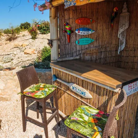 Cortijo Chaparro Near Iznajar Holiday home *